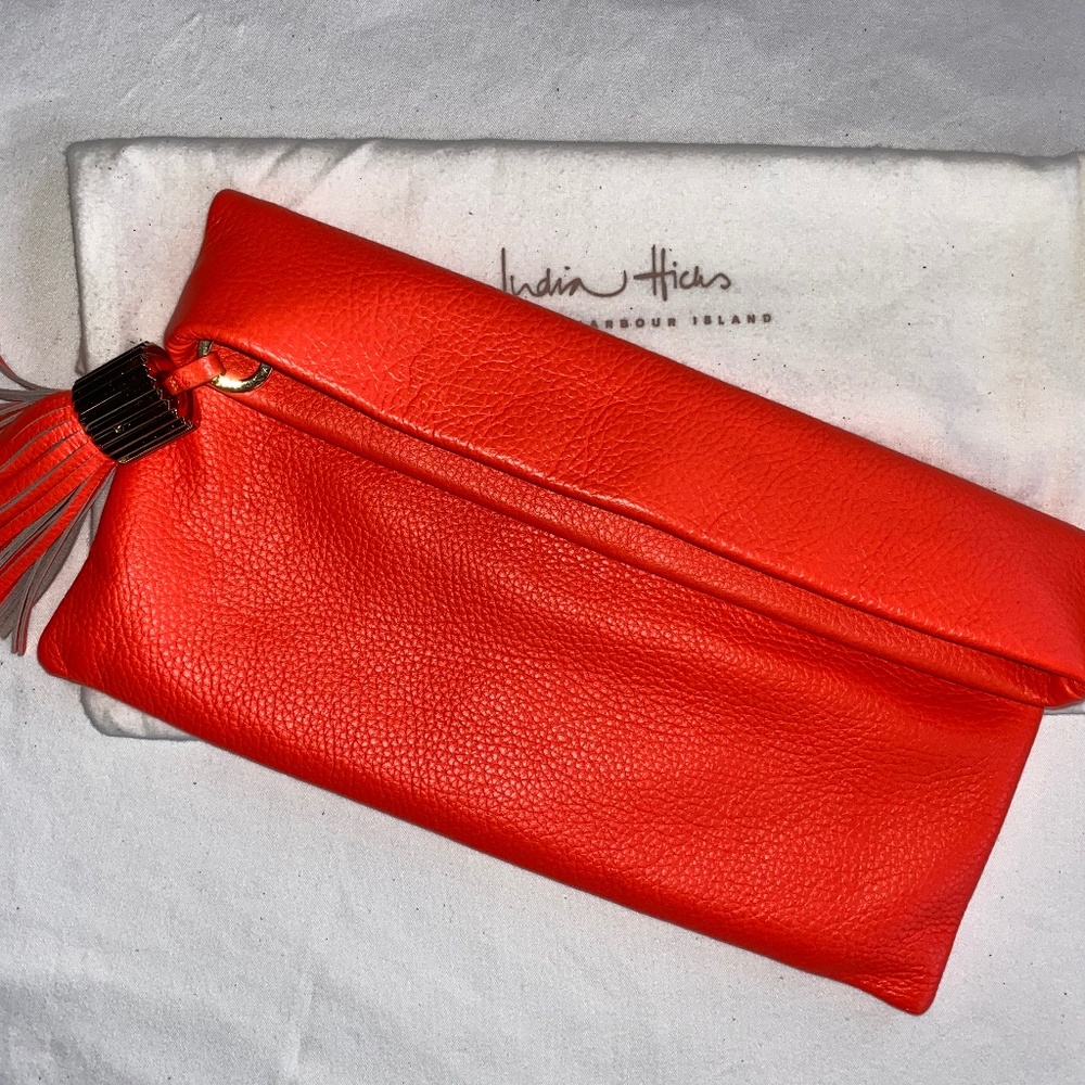 ❤️INDIA HICKS CARMEN CLUTCH FLAMINGO